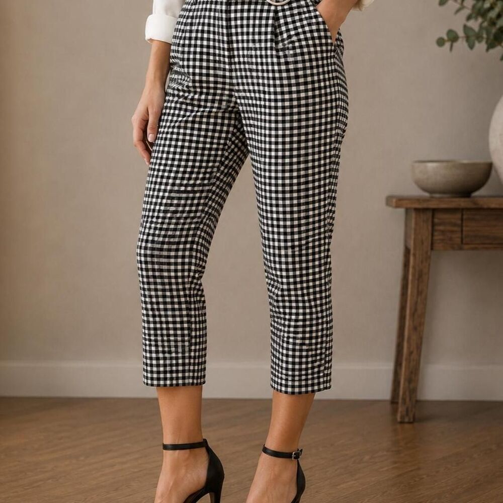Maurices Women's White and Black Trousers